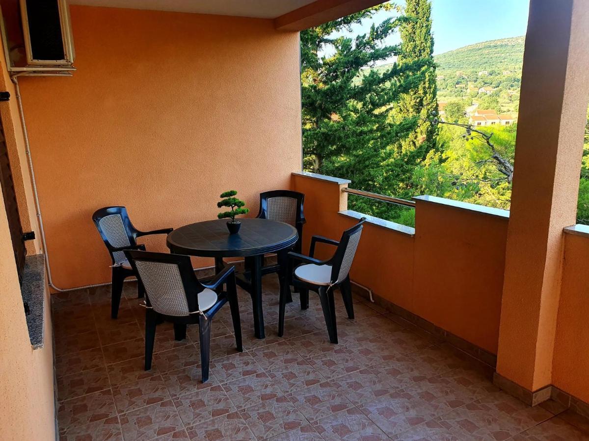 Apartmani Desnica Krusevo  Ngoại thất bức ảnh